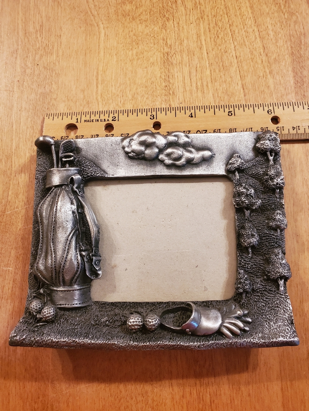 Gorgeous Golf Themed pewter picture frame 4 X 6 Photo Free Standing